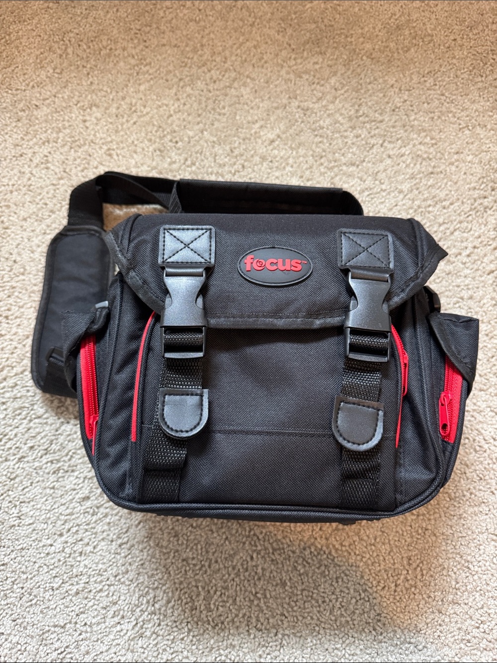 Focus Black and Red Camera Bag